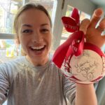 Yvonne Strahovski Instagram - Oh hey 👋🏼 8 hrs & 6 min to go to bid for these ornaments at www.celebritiesforsmiles.com helping @operationsmile change children’s lives with SMILES!!!!!❤️ Thank you for reading & hopefully participating ❤️