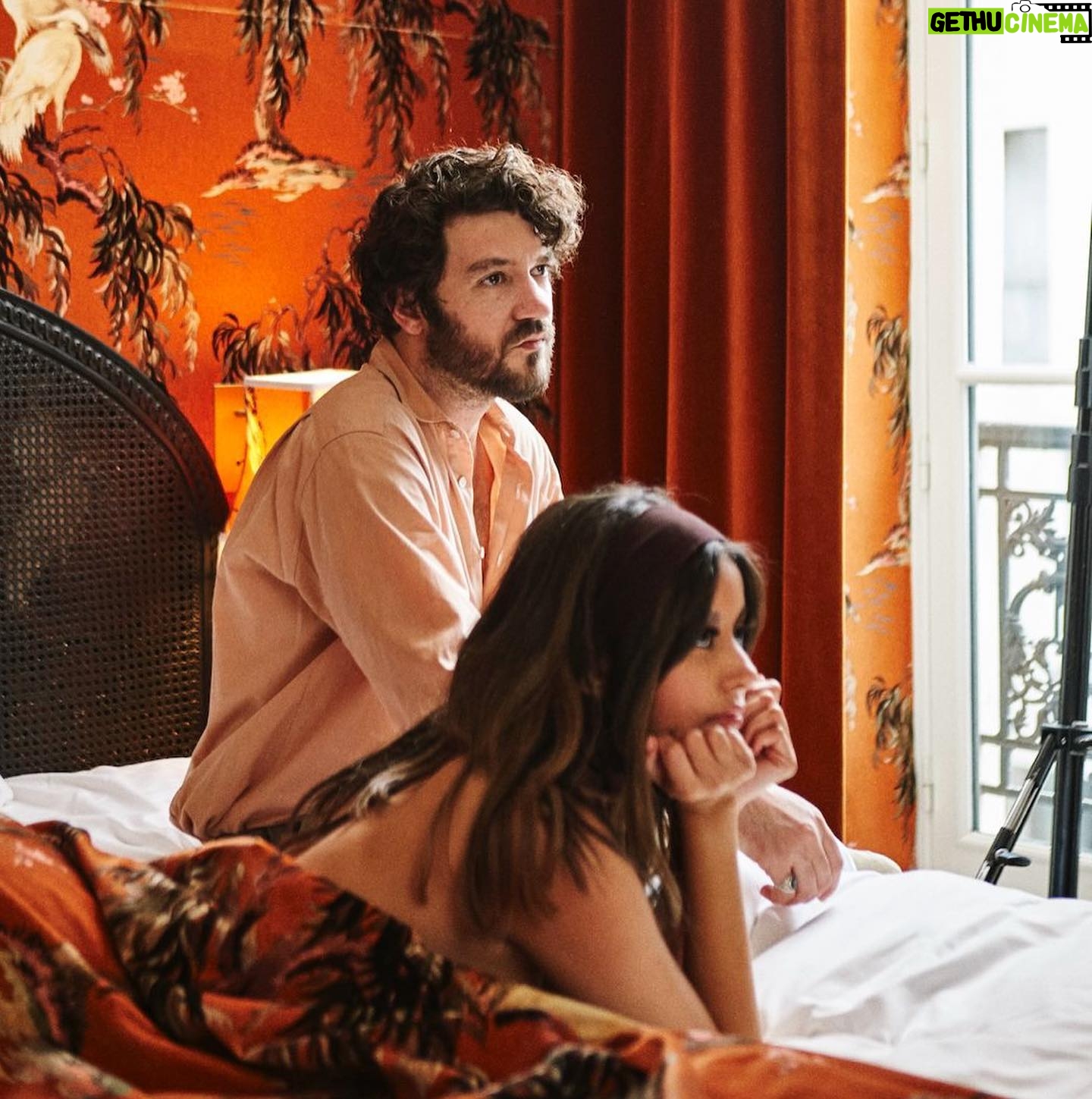 Zahia Dehar Instagram - Le clip de CINÉMA sort jeudi 😍 @elephanzmusic ❤️ 📸 @nicolas_sukhoon