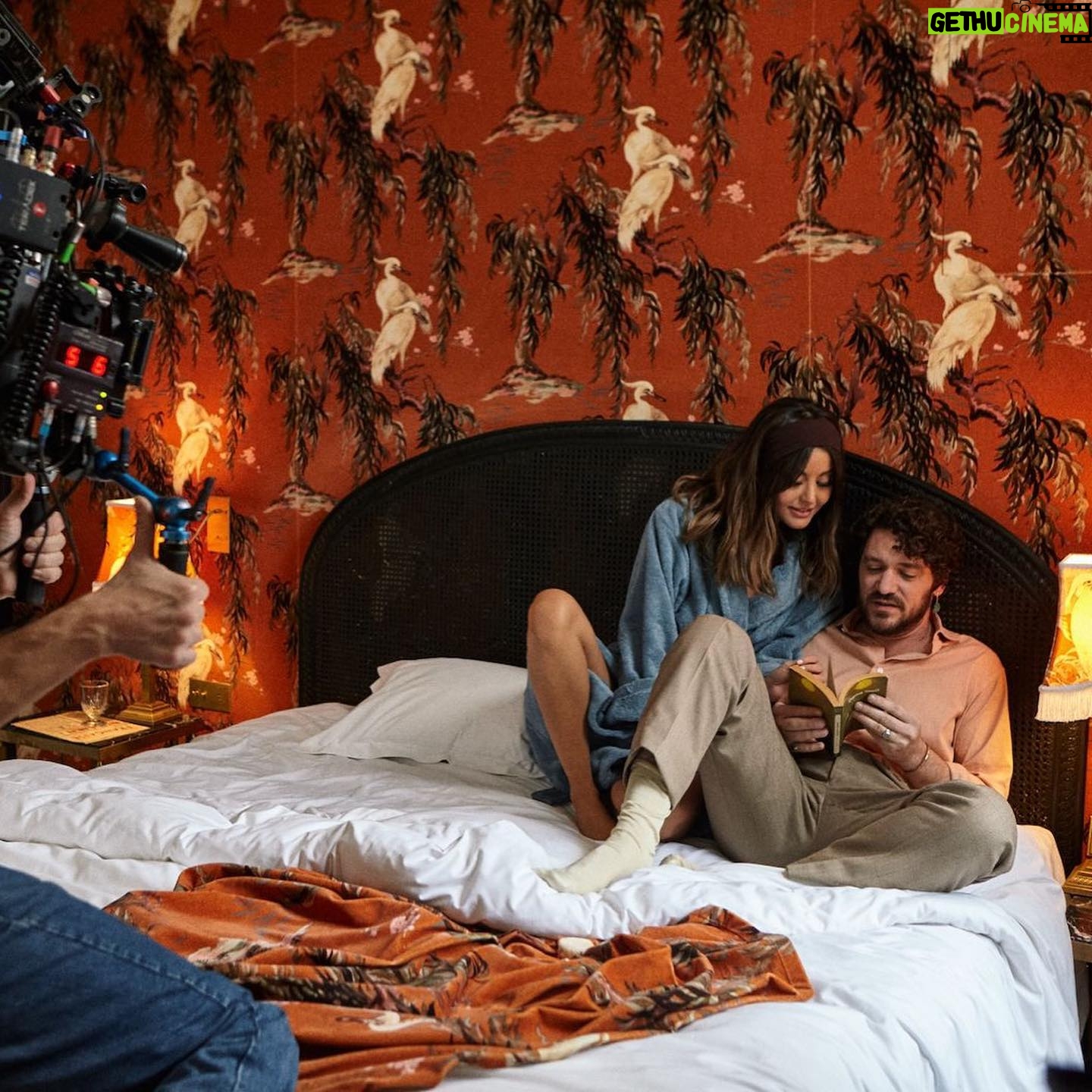 Zahia Dehar Instagram - Le clip de CINÉMA sort jeudi 😍 @elephanzmusic ❤️ 📸 @nicolas_sukhoon