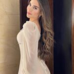 Zahraa Sami Instagram – الأميرة الصغيرة 👧🏻💫 

احب الملابس الي تشبهني صممنا هل فستان ويا @wer.official تكدرون تطلبوا هسة بألوان مختلفه ..