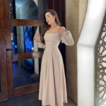 Zahraa Sami Instagram – الأميرة الصغيرة 👧🏻💫 

احب الملابس الي تشبهني صممنا هل فستان ويا @wer.official تكدرون تطلبوا هسة بألوان مختلفه ..