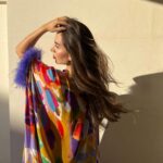 Zahraa Sami Instagram - Life is too short to wear boring colors💜🧡❤️ الالوان تضيف للحياة جمال و تغير من نفسيتنا تتفقون؟