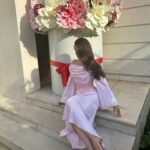 Zahraa Sami Instagram - Princess treatment only 🎂🩷 Dress: @wer.official x zahraa sami