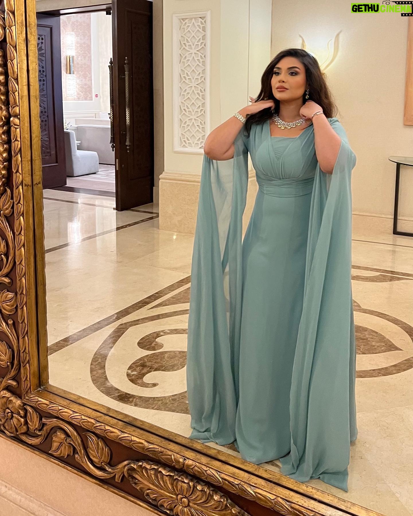 Zainab Ghazi - 3 Likes - كُن سند روحك... اتكئ على نفسك... قُم .