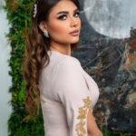 Zainab Ghazi Instagram – ‏لطالما كنت اضيء لنفسي الطريق، واصنع اشياء تسعدني دون ان انتظر ان يبادر احدهم بذلك.