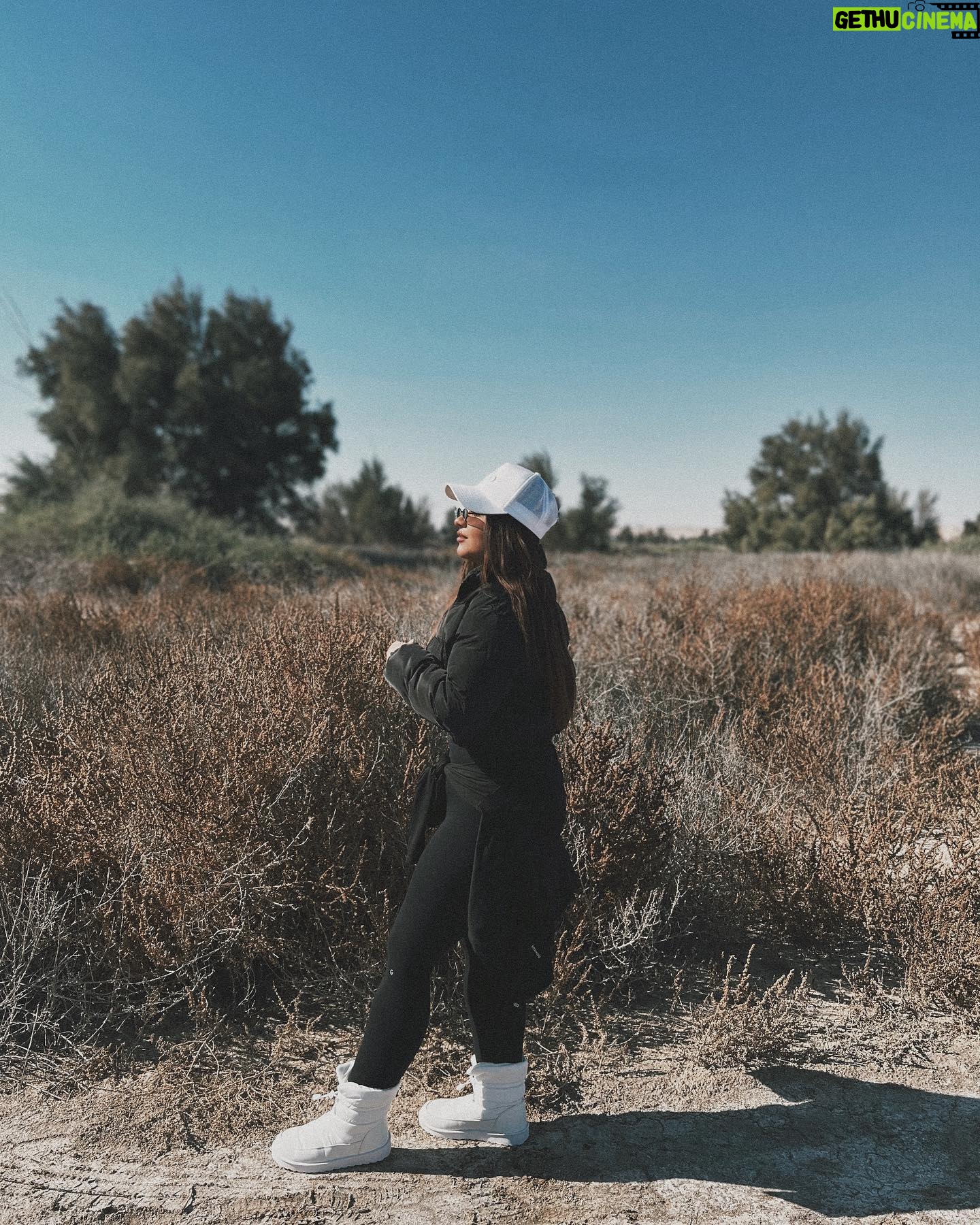 Zainab Ghazi - 3 Likes - Just be a better you, for YOU🖤