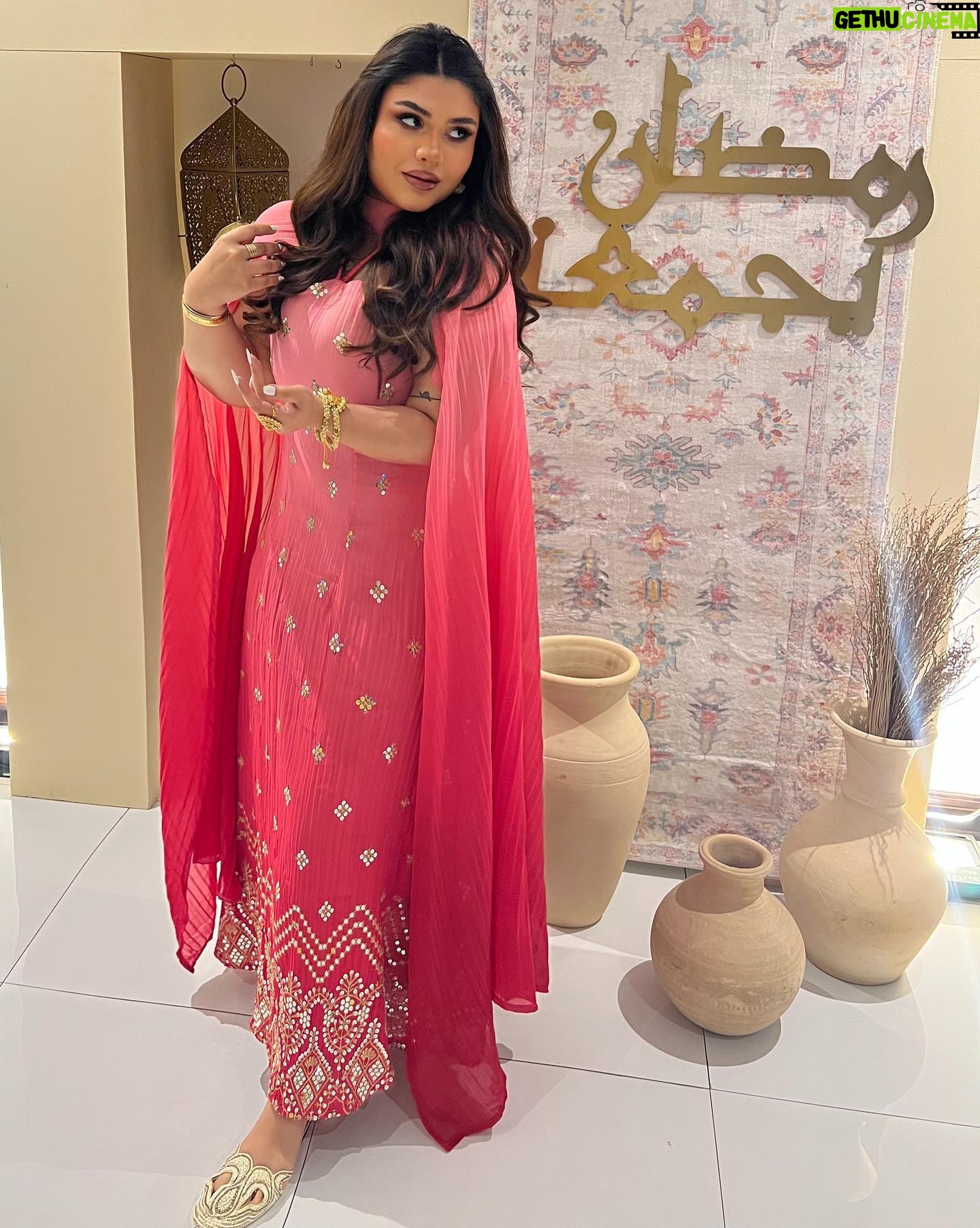 Zainab Ghazi - 3 Likes - غــبــقــة '24 🌙
