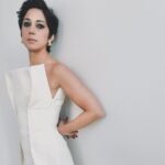 Zar Amir Ebrahimi Instagram – Great Pleasure 🙏🙏♥️♥️ @vernonfrancois @robrumseymua ⭐️⭐️ @amanda.l.horton @lucienpagescommunication #Repost @vernonfrancois
・・・
The incredible @zaramirebrahimi for 76th Annual DGA Awards 

#la #vernonfrancois #shorthair #paris #film #awards 
#dgaawards