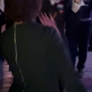 Zar Amir Ebrahimi Instagram - One year ago today, SHAYDA had its World Premiere at Sundance Film Festival! 🏔️ 

Eternal thanks to @sundanceorg for being the first to believe in our film & for celebrating Iranian women! 💕

👉🏽Swipe through for Persian dance @ our afterparty 💃🏽 

#shaydafilm #persiandance #youhadtobethere #sundance2023 #womenlifefreedom