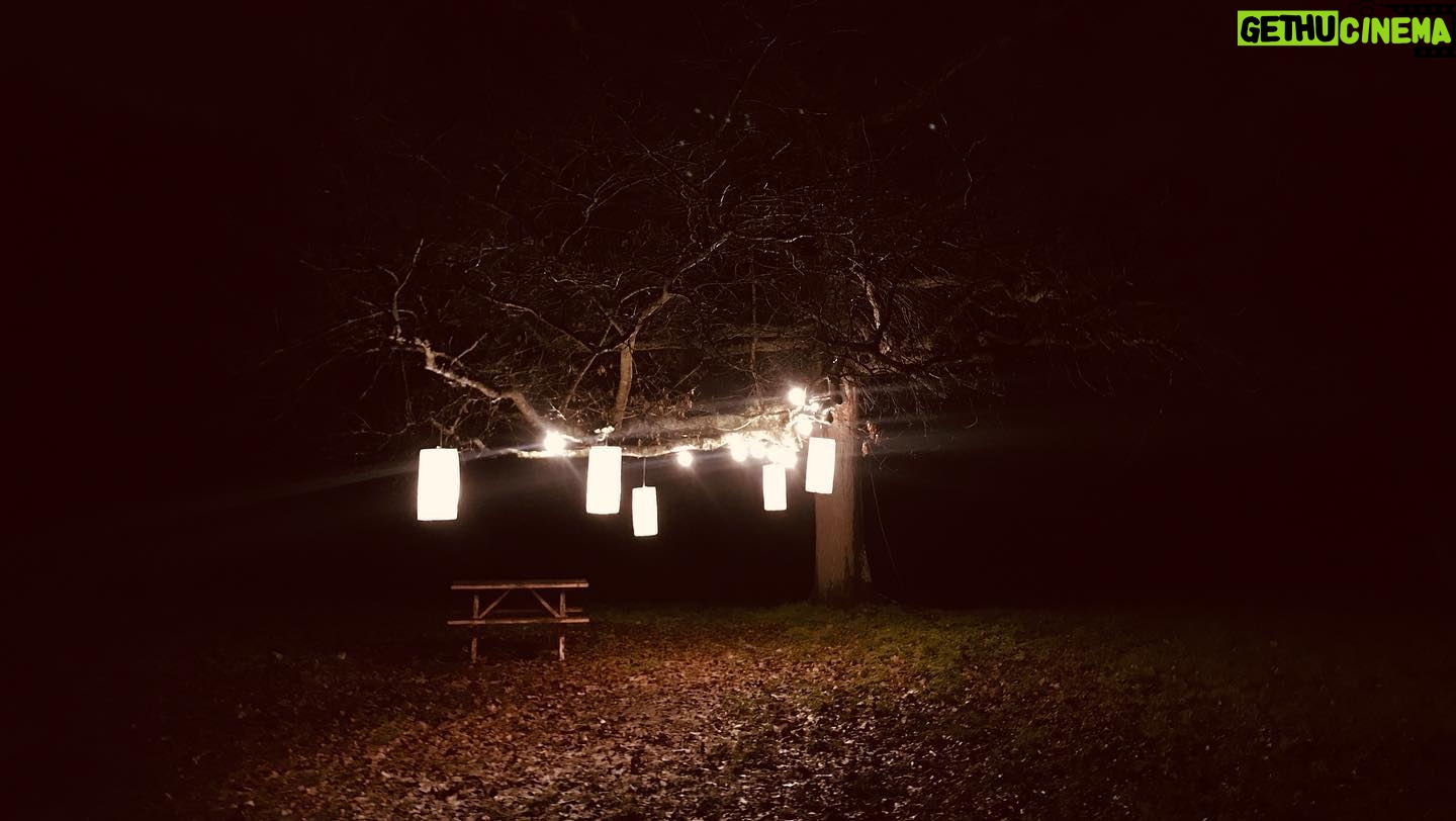 Zar Amir Ebrahimi Instagram - SHAYDA BTS - as Captured by our Production Designer Josie Wagstaff 🌸 Pictured locations: Women’s Shelter, Elly’s House & Persian Fire Festival چهارشنبه سوری #SHAYDAfilm Now showing on the Academy Screening Room. 💫 @sonyclassics @josephine_wagstaff @zaramirebrahimi @leahpurcell @rinamousavi @lachicamandita @dirtyfilms @origma45 @parandehpictures @hanway_films @vertigoreleasing @the51fund
