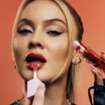 Zara Larsson Instagram - Coming in hot 🥵🌶️🔥 I’m excited to share my new collab with @maybelline new york! Have you tried the new #liferplump ?? it’s on fire hehe