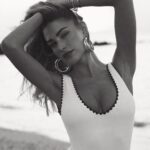 Zara McDermott Instagram – dubai files 🫶🏻 @dxb.visual