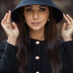 Zarifa Mgoyan Instagram - Глазами моей подруги @rashida_akhtyamova😌 А какое фото нравится вам 1, 2, 3 или 4?🍁