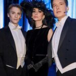 Zarifa Mgoyan Instagram - Сегодня День Театра.🎭 Мало кто знает, а ведь я закончила Российский государственный институт сценических искусств в Санкт-Петербурге. По образованию я драматическая актриса театра и кино.☺️ Я с большим теплом вспоминаю студенческие годы, наших педагогов и любимых однокурсников. Театр - это живой организм. Каждый спектакль - невероятные эмоции, безумные глаза актеров и горящие зрителей. Одна из моих мечт, вновь связать себя с этим творческим миром. А пока делюсь с вами кадрами музыкального спектакля «Серебряный век», режиссером которого является мой педагог народный артист РФ Олег Погудин, который недавно с успехом прошел в Петербурге. Фото: Дмитрий Берия