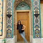 Zarifa Mgoyan Instagram - Путешествие по гребному каналу в Вечный город🕌 Сказка!✨ Еще удалось посмотреть великолепный архитектурный ансамбль Шахи Зенда! Объект Всемирного наследия ЮНЕСКО.🌐 Самарканд, как ты прекрасен!❤️