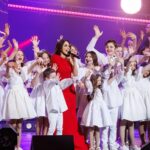 Zarifa Mgoyan Instagram – Дорогие мои, только сейчас потихонечку прихожу в себя. Столько эмоций!🙏🏼

Как я ждала этой встречи с вами. Спасибо за вашу любовь, ваши глаза, ваши эмоции, вашу энергию, за море цветов. Меня переполняют чувства.
Очень переживала, что что-то пойдет не так, но этот вечер настал и мы были вместе.

Я люблю вас!❤️
Спасибо.
Буду потихонечку делиться с вами фотографиями и видео с концерта.