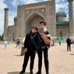 Zarifa Mgoyan Instagram - «Всё, что я слышал о Самарканде – всё правда, абсолютно всё! За исключением одного: он оказался более прекрасным, чем я мог себе представить!»🇺🇿🕌✨ Присоединяюсь к словам Александра Македонского. Дорогие мои, у нас столько впечатлений! Столько эмоций! Счастлива я, счастливы дети! Небольшой фото отчет о нашем путешествии в этот таинственный и прекрасный город.✨