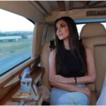 Zarifa Mgoyan Instagram - Я до сих пор под впечатлением от участия в музыкальном фестивале «Agri Dagi» у подножья Арарата, организованного @mr.dossodossi❤️ 80000 человек поет мои песни с нового альбома на моем родном языке… Меня это так тронуло. P.S. Делюсь как это было. Кстати, как вам такой формат видео? Показывать закулисье чаще?☺️ 🎥: @mari.photographer
