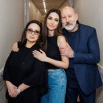 Zarifa Mgoyan Instagram - Папочка, родной, с Днём Рождения! К сожалению, я не часто говорю, как сильно люблю тебя, но знай, что ты и мама — самые главные люди в моей жизни. Благодарю за всё, что ты для меня сделал и делаешь. Будь спокоен и счастлив. Пусть здоровье никогда не подводит. И пожалуйста, будь как можно дольше рядом🙏🏻 Люблю.❤️ Твоя дочка