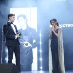 Zarifa Mgoyan Instagram – Дорогие мои, вчера я посетила премию «Voice. Главные лица», которая всегда следит за главными событиями в культурной жизни.💫 @the_voice_mag 

Я с большим удовольствием вручила награду в категории “Главное лицо. Искусство” невероятному юному артисту Ильдару Гайнутдинову @ildaryoung В прошлом году состоялся его яркий дебют на сцене Большого Театра. Сегодня он один из самых ярких и многообещающих артистов страны. 

Очень рада была увидеть коллег и провести вечер в прекрасной компании. Спасибо, @nick_mart_ ❤️

Cape: @elisoeli
Dress: @yvonthelabel.ru
Muah: @kalachova_muah
Photo: @natali.l.foto