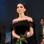 Zarifa Mgoyan Instagram - Сегодня День Театра.🎭 Мало кто знает, а ведь я закончила Российский государственный институт сценических искусств в Санкт-Петербурге. По образованию я драматическая актриса театра и кино.☺️ Я с большим теплом вспоминаю студенческие годы, наших педагогов и любимых однокурсников. Театр - это живой организм. Каждый спектакль - невероятные эмоции, безумные глаза актеров и горящие зрителей. Одна из моих мечт, вновь связать себя с этим творческим миром. А пока делюсь с вами кадрами музыкального спектакля «Серебряный век», режиссером которого является мой педагог народный артист РФ Олег Погудин, который недавно с успехом прошел в Петербурге. Фото: Дмитрий Берия