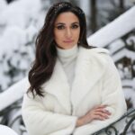 Zarifa Mgoyan Instagram - Москвичи, как вы? В столицу пришел снежный циклон «Ваня» и принес рекордное количество снега🙈🤍 В городе ожидаются 10 бальные пробки, но какая же красота в парках и за городом😍