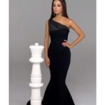 Zarifa Mgoyan Instagram – Я уступаю, но не сдаюсь…♟️❤️

Жизнь словно игра в шахматы, согласны?
Мудрость и терпение приводят к  желаемому результату.