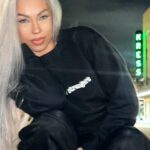 Zashia Monique Santiago Instagram - Date night 🤍 Hair : @moonhair_official