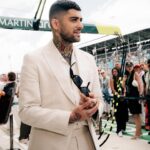 Zayn Malik Instagram - Bringing BOSS style to the paddock: #ZaynMalik links up with #FernandoAlonso and the Aston Martin F1 Team on race day in Miami #BeYourOwnBOSS