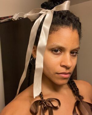 Zazie Beetz Instagram - Ignore the background, but @emmadub and @dadddddee bleached my brows. Can you even tell?
