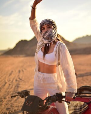 Zehra Yılmaz Instagram - Safari 🐫 🏜️