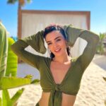 Zehra Yılmaz Instagram - ☀️ 🌴 💚