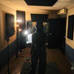 Zeina Makki Instagram - Studio sessions 🎶🎶🎶🎶 #قبل_ما_تروح 🎙️❤️‍🔥