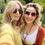 Zerrin Tekindor Instagram - Bana Toulouse’da çok güzel bir deneyim yaşatan Hande Demirdere, Sercan Özen Yıldırım’a, Pierre Fabre ailesine, bu seyahatteki tüm değerli doktorlara ve Jacob’la Antoine’a çok teşekkür ederim. Sizleri tanımak harikaydı. İyi ki oradaydım. #pierrefabre #toulouse #stationthermaleavene