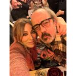 Zerrin Tekindor Instagram – Benim şahane okul arkadaşlarım… ❤️❤️❤️
Hacettepe Üniversitesi Ankara Devlet Konservatuvarı

#SibelSürel
#AlevBaymur
#YeşimBilen
#HülyaAksular
#KeremKuraner
#YenerTuran
#AlparslanKaraduman
#ErdalUğurlu 🤍