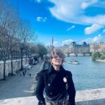 Zerrin Tekindor Instagram - Toz’un Paris turnesi çok iyi geçti. 🩷 #TozParis Oyunumuzu seyretmeye gelenlere çok teşekkürler… Paris, Mart 2024 @tozoyunofficial 🇫🇷 #TOZ NİSAN PROGRAMI: ▪️14-15 Nisan • CKM ▪️17 Nisan • Zorlu PSM ▪️20-21 Nisan • Fişekhane ▪️22 Nisan • DasDas