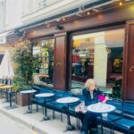Zerrin Tekindor Instagram - Toz’un Paris turnesi çok iyi geçti. 🩷 #TozParis Oyunumuzu seyretmeye gelenlere çok teşekkürler… Paris, Mart 2024 @tozoyunofficial 🇫🇷 #TOZ NİSAN PROGRAMI: ▪️14-15 Nisan • CKM ▪️17 Nisan • Zorlu PSM ▪️20-21 Nisan • Fişekhane ▪️22 Nisan • DasDas