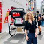 Zerrin Tekindor Instagram - Gördüğüm en kalabalık, en karışık, en rahat, en huzurlu, en güler yüzlü, en iyi kalpli şehir… #tokyo 🇯🇵