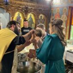 Zeta Makrypoulia Instagram - Επιστροφή στις ρίζες των παππούδων μου! Αυτό το Σαββατοκύριακο ήταν γεμάτο αγάπη, γέλιο, συγκίνηση, χορό, φύση και οικογένεια! Αφορμή η βάπτιση του ανιψιού μου, που έγινε στη μονή της Παναγίας του Προυσού. Ο μικρός Κωνσταντινος μας ένωσε και μετά από πολλά χρόνια απόλαυσα ξανά διακοπές με την οικογένεια μου και με αγαπημένους οικογενειακούς φίλους!❤️ ————————————————————————————— #family #familytime #weekend #baptism