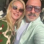 Zeta Makrypoulia Instagram - Σάββατο για καφέ με τα αγόρια μου! @nikosmoutsinas @dedes_konstantinos ———————————————————————————————— #saturday #coffetime #friends