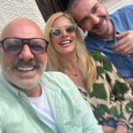 Zeta Makrypoulia Instagram - Σάββατο για καφέ με τα αγόρια μου! @nikosmoutsinas @dedes_konstantinos ———————————————————————————————— #saturday #coffetime #friends