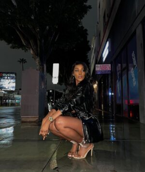 Zeta Morrison Instagram - Feeling leatherish. 
•
📸: @mackenziedipman