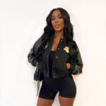 Zeta Morrison Instagram – Lake show but in London 💜💛@FashionNova 

#FashionNovaPartner