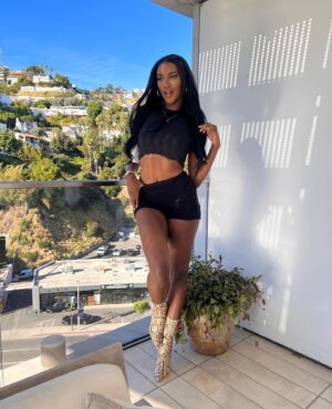 Zeta Morrison Instagram - Single black female addicted to retail.