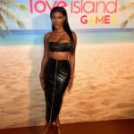 Zeta Morrison Instagram - How many islanders can you fit in an elevator? 😏 Love Island Games Premier Party 🎉 Our team good 💕 @loveislandusa @peacock #loveislandgames