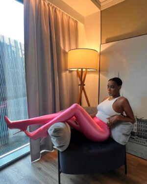 Zeta Morrison Instagram - I’m listening… don’t stutter @FashionNova 

#FashionNovaPartner