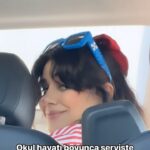Zeynep Çamcı Instagram – Kanka seninki servise bincek doğal davran. Videoyu yaparken gerçekten duygulandim:)📿Okul servisi arkadaşların kimdi📿🎀