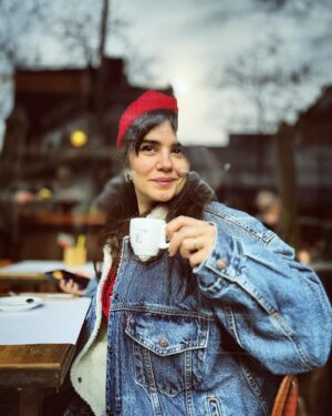 Zeynep Çamcı Instagram - 