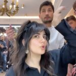 Zeynep Çamcı Instagram - Diva saçım için teşekkür ederim🌹♥️✨ @mehmethamsir33 🌹 @huseyinpolatofficial @hakangoleli 🌹 @orcun.azm 🎉