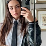 Zeynep Tuğçe Bayat Instagram - Benimle eylül Paris’i 🤍